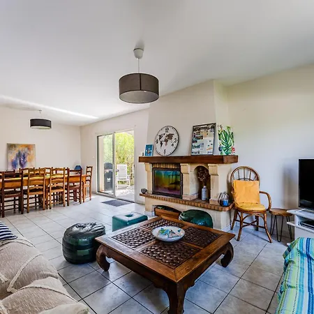 Les Tamaris 8 Personnes *